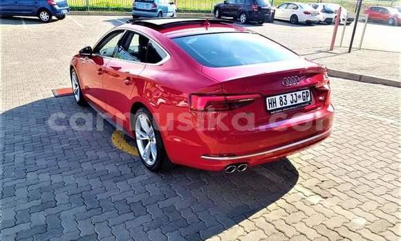 Nunua Ilio tumika Audi A6 Nyekundu Gari ndani ya Beitbridge nchini Matabeleland Kusini Nunua Ilio tumika Audi A6 Nyekundu Gari ndani ya Beitbridge nchini Matabeleland Kusini