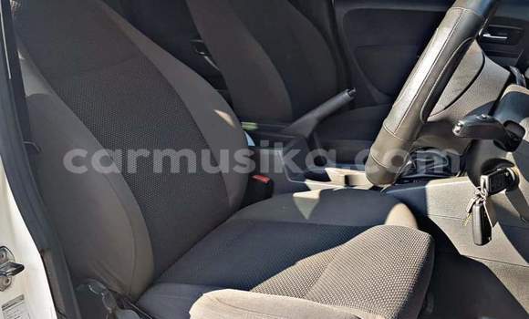 Tenga Tsaru Volkswagen Amarok Chena Mota in Beitbridge in Matabeleland South Tenga Tsaru Volkswagen Amarok Chena Mota in Beitbridge in Matabeleland South