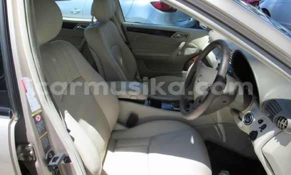 Buy Used Mercedes‒Benz C–Class Other Car in Beitbridge in Matabeleland South Buy Used Mercedes‒Benz C–Class Other Car in Beitbridge in Matabeleland South