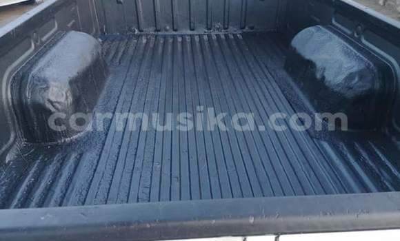 Tenga Tsaru Nissan NP 300 Chena Mota in Beitbridge in Matabeleland South Tenga Tsaru Nissan NP 300 Chena Mota in Beitbridge in Matabeleland South