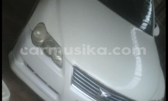 Nunua Ilio tumika Toyota Mark X Nyeupe Gari ndani ya Bulawayo nchini Bulawayo