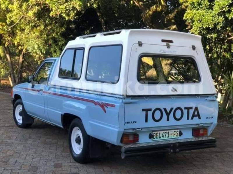 Big with watermark toyota hilux matabeleland south beitbridge 19298