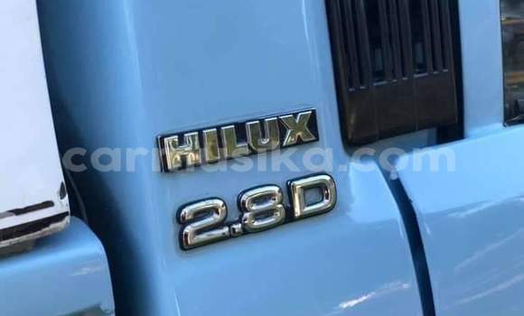Acheter Occasion Voiture Toyota Hilux Bleu à Beitbridge, Matabeleland South Acheter Occasion Voiture Toyota Hilux Bleu à Beitbridge, Matabeleland South
