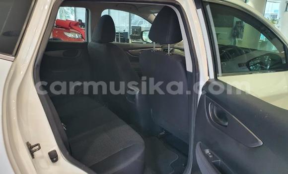 Nunua Ilio tumika Nissan Qashqai Nyeupe Gari ndani ya Beitbridge nchini Matabeleland Kusini Nunua Ilio tumika Nissan Qashqai Nyeupe Gari ndani ya Beitbridge nchini Matabeleland Kusini