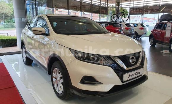 Nunua Ilio tumika Nissan Qashqai Nyeupe Gari ndani ya Beitbridge nchini Matabeleland Kusini Nunua Ilio tumika Nissan Qashqai Nyeupe Gari ndani ya Beitbridge nchini Matabeleland Kusini
