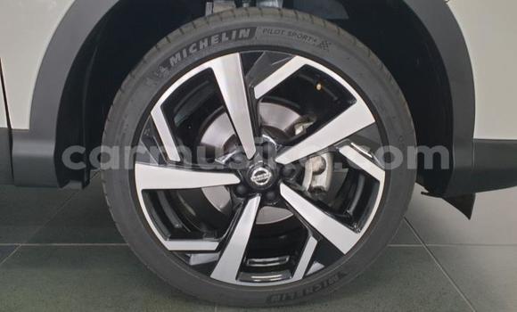 Tenga Tsaru Nissan Qashqai+2 Chena Mota in Beitbridge in Matabeleland South Tenga Tsaru Nissan Qashqai+2 Chena Mota in Beitbridge in Matabeleland South