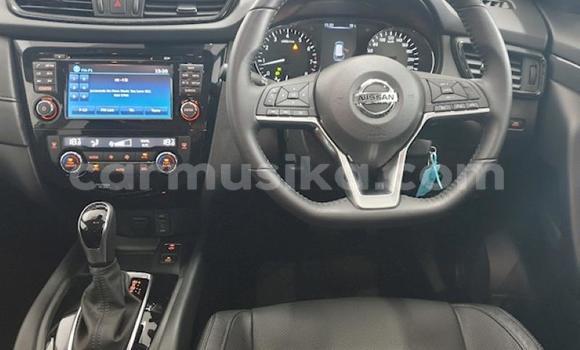 Nunua Ilio tumika Nissan X–Trail Nyeupe Gari ndani ya Beitbridge nchini Matabeleland Kusini Nunua Ilio tumika Nissan X–Trail Nyeupe Gari ndani ya Beitbridge nchini Matabeleland Kusini
