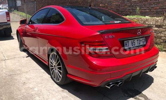 Acheter Occasion Voiture Mercedes‒Benz C–Class Rouge à Beitbridge, Matabeleland South Acheter Occasion Voiture Mercedes‒Benz C–Class Rouge à Beitbridge, Matabeleland South