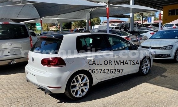 Buy Used Volkswagen Golf GTI White Car in Beitbridge in Matabeleland South Buy Used Volkswagen Golf GTI White Car in Beitbridge in Matabeleland South