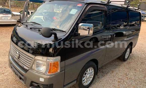 Buy Used Nissan Caravan Black Car in Beitbridge in Matabeleland South