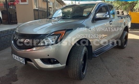 Tenga Tsaru Mazda BT-50 Sirivha Mota in Beitbridge in Matabeleland South Tenga Tsaru Mazda BT-50 Sirivha Mota in Beitbridge in Matabeleland South