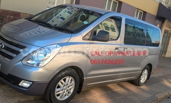 Buy Used Hyundai H1 Silver Car in Beitbridge in Matabeleland South