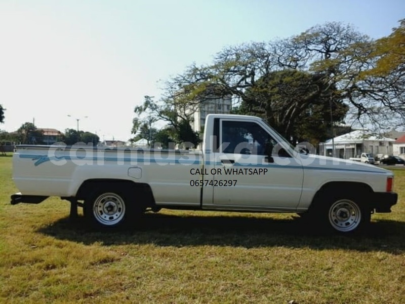 Big with watermark toyota hilux matabeleland south beitbridge 19335