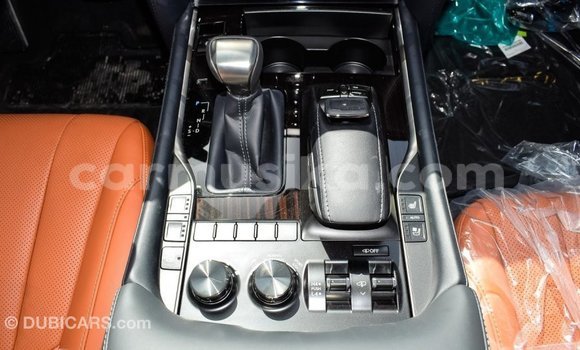Tenga Imported Lexus LX Chena Mota in Import - Dubai in Harare Tenga Imported Lexus LX Chena Mota in Import - Dubai in Harare