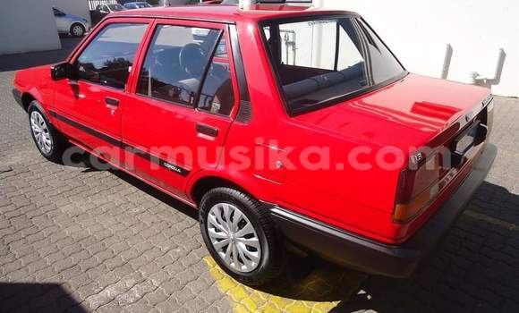 Acheter Occasion Voiture Toyota Corolla Rouge à Beitbridge, Matabeleland South Acheter Occasion Voiture Toyota Corolla Rouge à Beitbridge, Matabeleland South