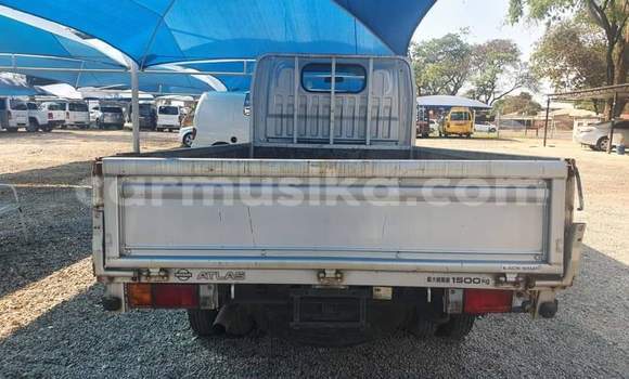 Acheter Occasion Voiture Nissan AD Gris à Beitbridge, Matabeleland South Acheter Occasion Voiture Nissan AD Gris à Beitbridge, Matabeleland South