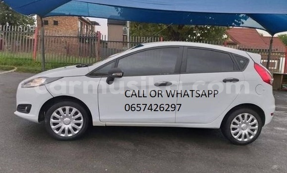 Acheter Occasion Voiture Ford Fiesta Blanc à Beitbridge, Matabeleland South