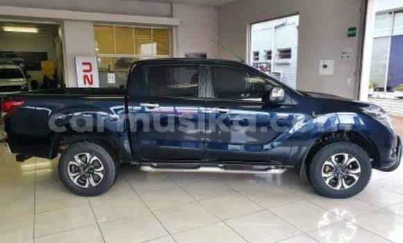 Acheter Occasion Voiture Mazda BT-50 Bleu à Beitbridge, Matabeleland South Acheter Occasion Voiture Mazda BT-50 Bleu à Beitbridge, Matabeleland South