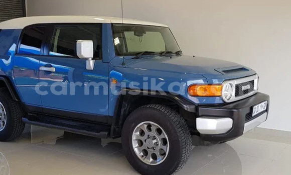 Tenga Tsaru Toyota Land Cruiser Bhuruu Mota in Beitbridge in Matabeleland South Tenga Tsaru Toyota Land Cruiser Bhuruu Mota in Beitbridge in Matabeleland South