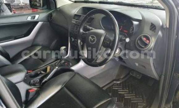 Acheter Occasion Voiture Mazda BT-50 Bleu à Beitbridge, Matabeleland South Acheter Occasion Voiture Mazda BT-50 Bleu à Beitbridge, Matabeleland South