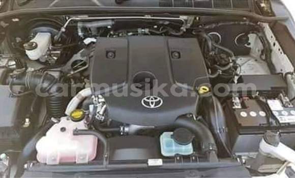 Acheter Occasion Voiture Toyota Hilux Blanc à Beitbridge, Matabeleland South Acheter Occasion Voiture Toyota Hilux Blanc à Beitbridge, Matabeleland South