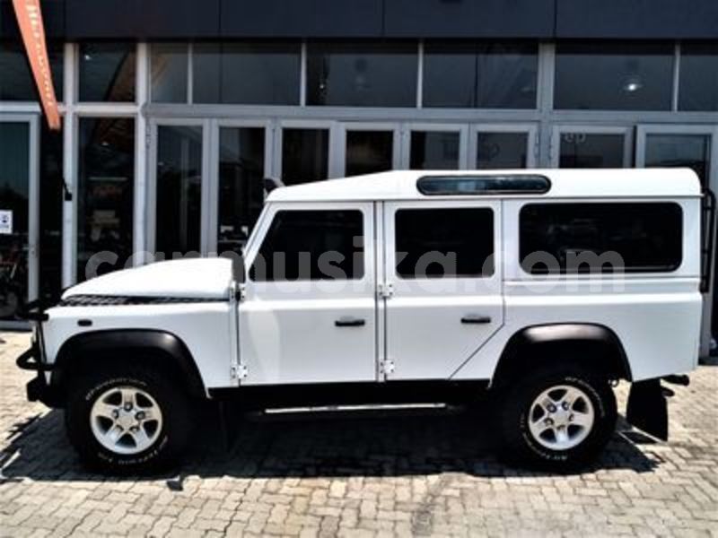 Big with watermark land rover defender matabeleland south beitbridge 19371