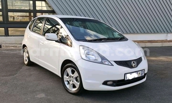 Nunua Ilio tumika Honda Jazz Nyeupe Gari ndani ya Beitbridge nchini Matabeleland Kusini Nunua Ilio tumika Honda Jazz Nyeupe Gari ndani ya Beitbridge nchini Matabeleland Kusini