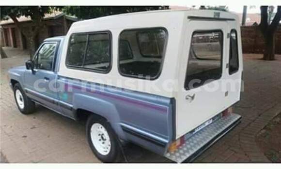 Acheter Occasion Voiture Toyota Hilux Blanc à Beitbridge, Matabeleland South Acheter Occasion Voiture Toyota Hilux Blanc à Beitbridge, Matabeleland South