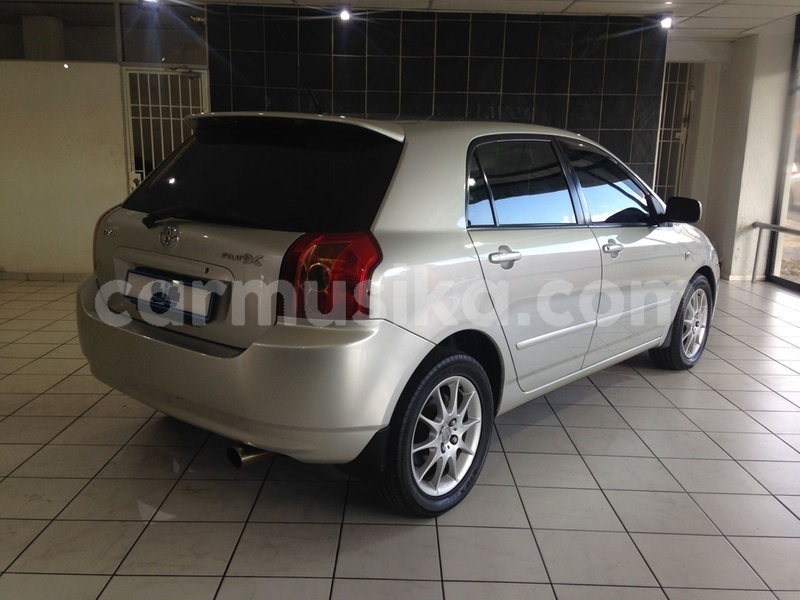 Big with watermark 2014 totota runx 3