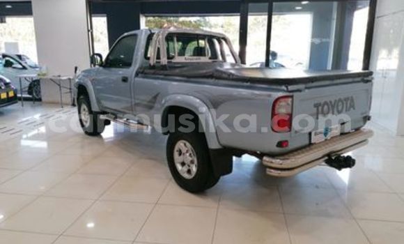 Tenga Tsaru Toyota Hilux Bhuruu Mota in Beitbridge in Matabeleland South Tenga Tsaru Toyota Hilux Bhuruu Mota in Beitbridge in Matabeleland South
