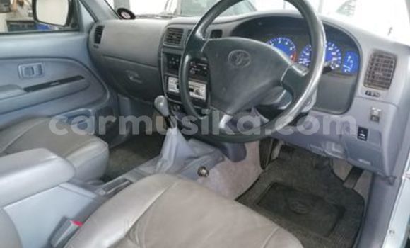 Tenga Tsaru Toyota Hilux Bhuruu Mota in Beitbridge in Matabeleland South Tenga Tsaru Toyota Hilux Bhuruu Mota in Beitbridge in Matabeleland South