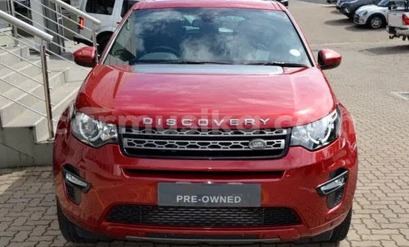 Tenga Tsaru Land Rover Discovery Tsvuku Mota in Beitbridge in Matabeleland South Tenga Tsaru Land Rover Discovery Tsvuku Mota in Beitbridge in Matabeleland South