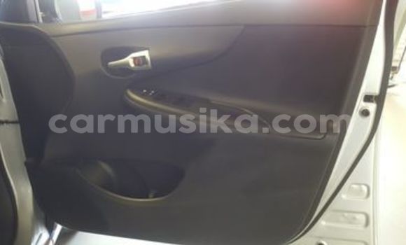 Nunua Ilio tumika Toyota Corolla Fedha Gari ndani ya Beitbridge nchini Matabeleland Kusini Nunua Ilio tumika Toyota Corolla Fedha Gari ndani ya Beitbridge nchini Matabeleland Kusini