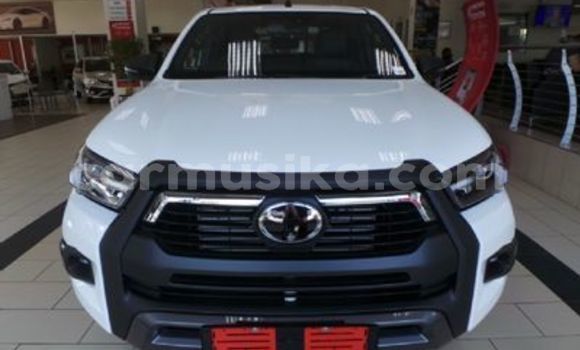 Acheter Occasion Voiture Toyota Hilux Blanc à Beitbridge, Matabeleland South Acheter Occasion Voiture Toyota Hilux Blanc à Beitbridge, Matabeleland South