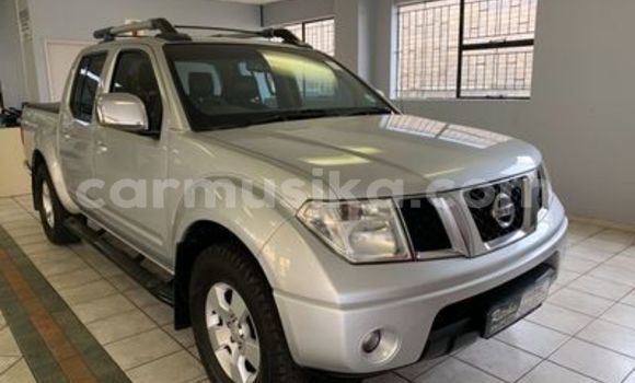 Acheter Occasion Voiture Nissan Navara Gris à Beitbridge, Matabeleland South Acheter Occasion Voiture Nissan Navara Gris à Beitbridge, Matabeleland South