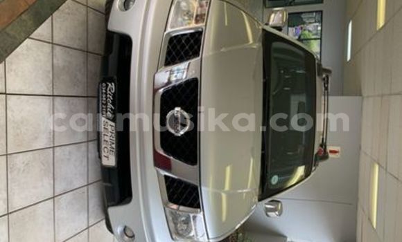 Acheter Occasion Voiture Nissan Navara Gris à Beitbridge, Matabeleland South Acheter Occasion Voiture Nissan Navara Gris à Beitbridge, Matabeleland South