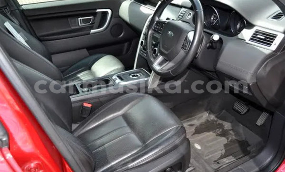 Tenga Tsaru Land Rover Discovery Tsvuku Mota in Beitbridge in Matabeleland South Tenga Tsaru Land Rover Discovery Tsvuku Mota in Beitbridge in Matabeleland South