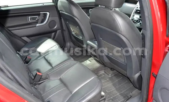 Tenga Tsaru Land Rover Discovery Tsvuku Mota in Beitbridge in Matabeleland South Tenga Tsaru Land Rover Discovery Tsvuku Mota in Beitbridge in Matabeleland South