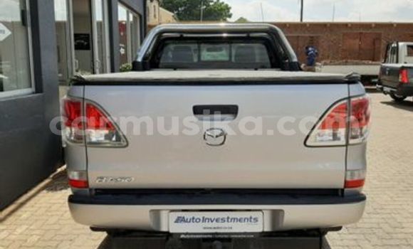Acheter Occasion Voiture Mazda BT-50 Autre à Beitbridge, Matabeleland South Acheter Occasion Voiture Mazda BT-50 Autre à Beitbridge, Matabeleland South