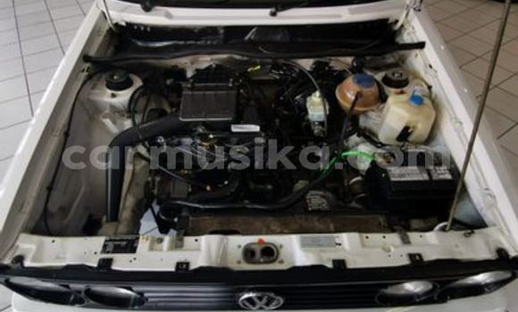 Acheter Occasion Voiture Volkswagen Golf Blanc à Beitbridge, Matabeleland South Acheter Occasion Voiture Volkswagen Golf Blanc à Beitbridge, Matabeleland South