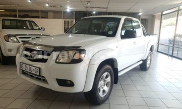Acheter Occasion Voiture Mazda BT-50 Blanc à Beitbridge, Matabeleland South Acheter Occasion Voiture Mazda BT-50 Blanc à Beitbridge, Matabeleland South