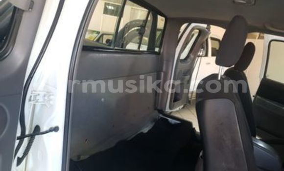 Acheter Occasion Voiture Mazda BT-50 Blanc à Beitbridge, Matabeleland South Acheter Occasion Voiture Mazda BT-50 Blanc à Beitbridge, Matabeleland South