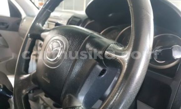 Acheter Occasion Voiture Mazda BT-50 Blanc à Beitbridge, Matabeleland South Acheter Occasion Voiture Mazda BT-50 Blanc à Beitbridge, Matabeleland South