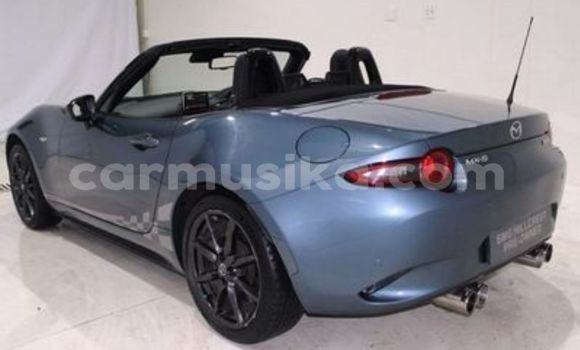 Tenga Tsaru Mazda MX-5 Bhuruu Mota in Beitbridge in Matabeleland South Tenga Tsaru Mazda MX-5 Bhuruu Mota in Beitbridge in Matabeleland South