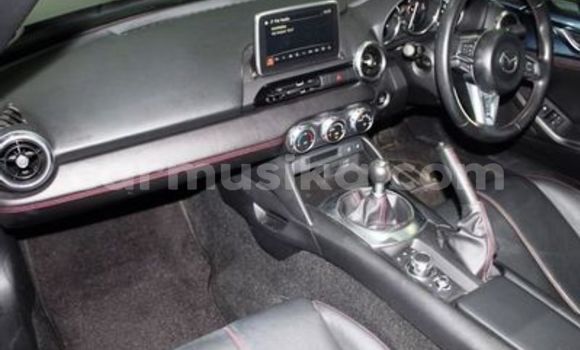 Tenga Tsaru Mazda MX-5 Bhuruu Mota in Beitbridge in Matabeleland South Tenga Tsaru Mazda MX-5 Bhuruu Mota in Beitbridge in Matabeleland South