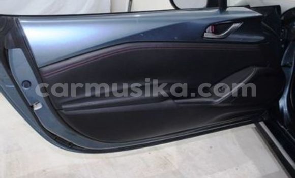 Tenga Tsaru Mazda MX-5 Bhuruu Mota in Beitbridge in Matabeleland South Tenga Tsaru Mazda MX-5 Bhuruu Mota in Beitbridge in Matabeleland South