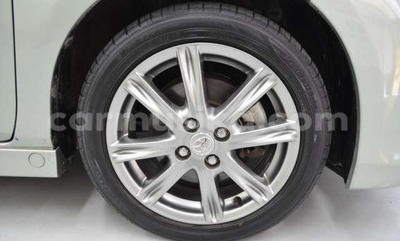 Acheter Occasion Voiture Toyota Vitz Gris à Beitbridge, Matabeleland South Acheter Occasion Voiture Toyota Vitz Gris à Beitbridge, Matabeleland South