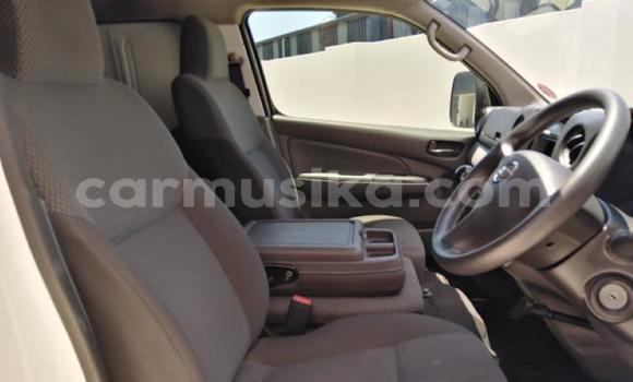 Acheter Occasion Voiture Nissan Nv350 Blanc à Beitbridge, Matabeleland South Acheter Occasion Voiture Nissan Nv350 Blanc à Beitbridge, Matabeleland South