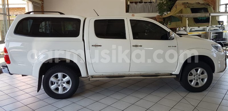 Big with watermark toyota hilux matabeleland south beitbridge 19437