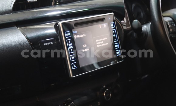 Tenga Tsaru Toyota Hilux Chena Mota in Beitbridge in Matabeleland South Tenga Tsaru Toyota Hilux Chena Mota in Beitbridge in Matabeleland South